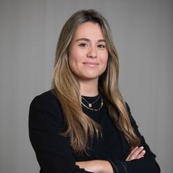 Claudia Fernández